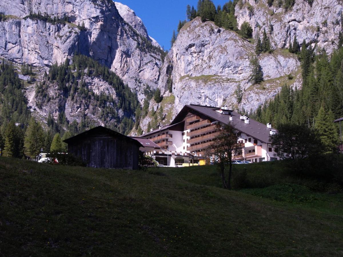 Hotel Principe Marmolada マルガ・チアペラ エクステリア 写真