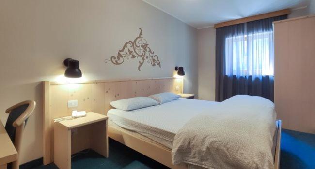 Hotel Principe Marmolada マルガ・チアペラ エクステリア 写真