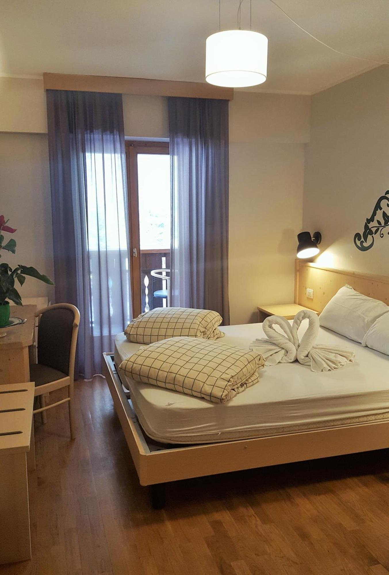 Hotel Principe Marmolada マルガ・チアペラ エクステリア 写真